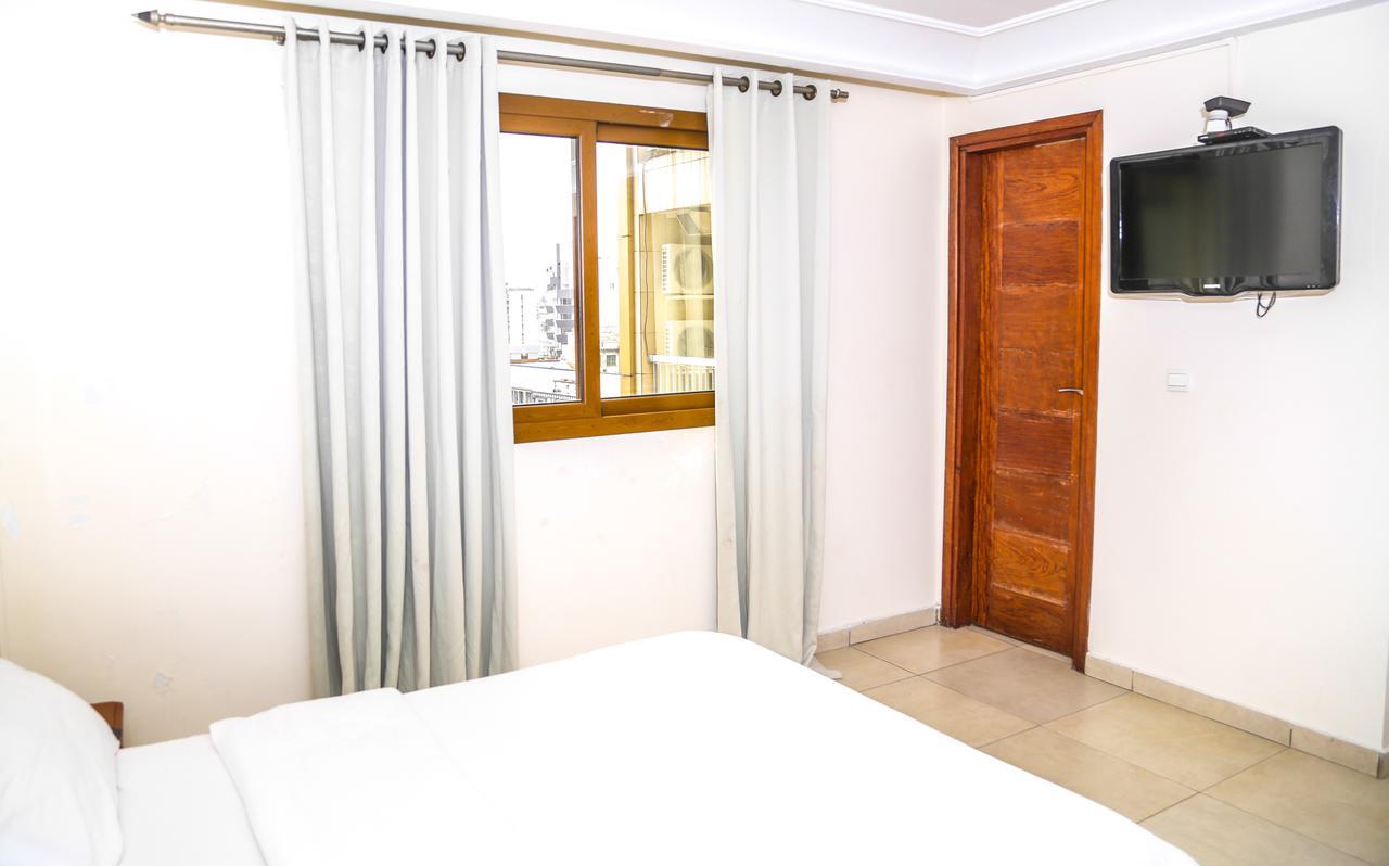 Manhantan Living Bonabéri Exterior foto